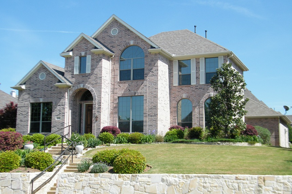 Atlanta luxury home exterior
